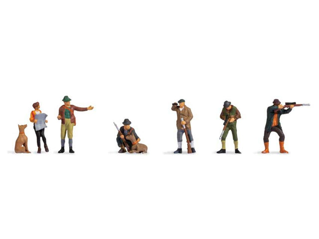 Hunters and Foresters -- 6 Figures, 2 Dogs
