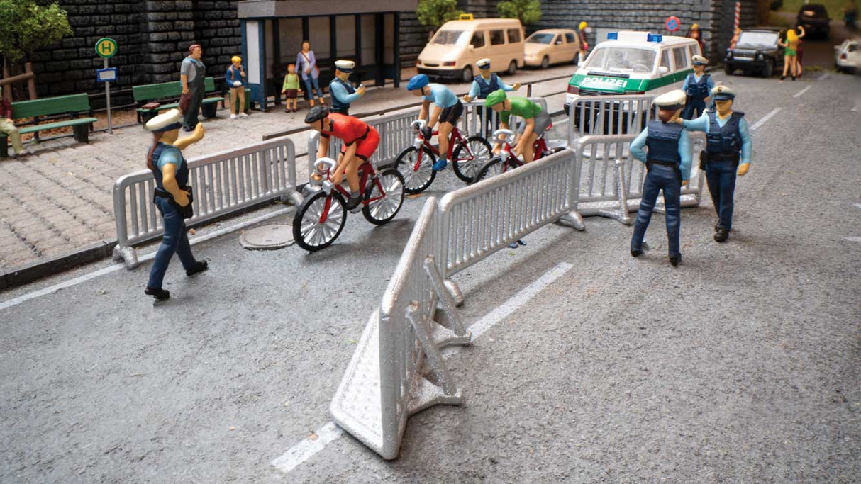Cycling Race -- 6 Figures & Accessories-2