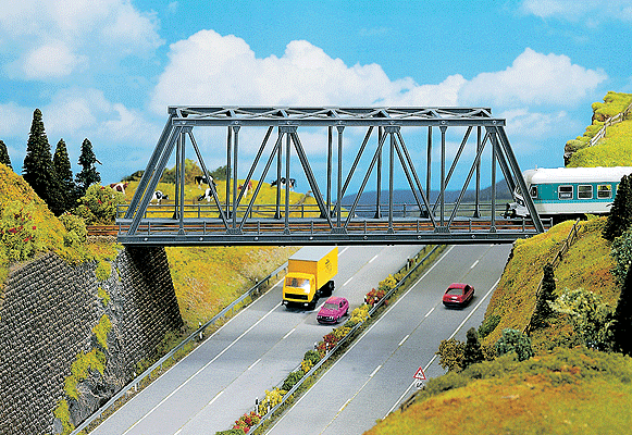 Thru Truss Bridge -- 14 x 2-1/4"  35.6 x 5.7cm
