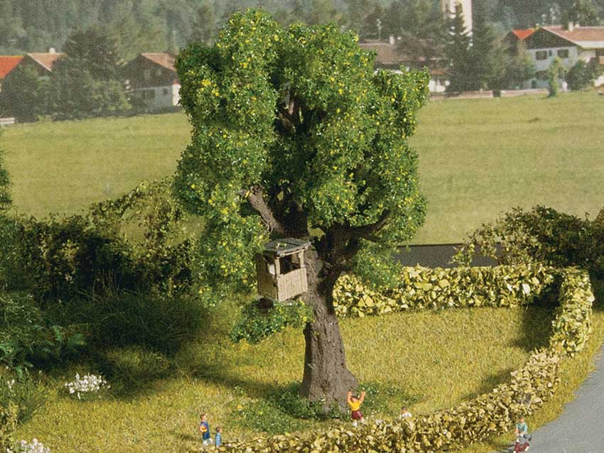 Tree with Tree House - Assembled -- 5-15/16"  15cm Tall-2