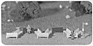 Park Benches w/Figures