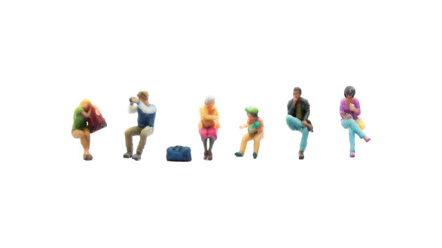Sitting Passengers - Color 3D Print -- pkg(6)