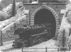 Tunnel Portal -- Single Track-Stone 2-5/8 x 2-13/32" 6.5 x 6cm