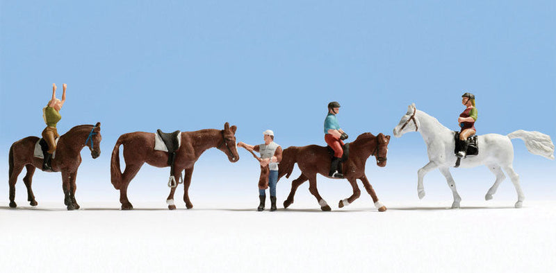 Equestrians -- 4 People & 4 Horses