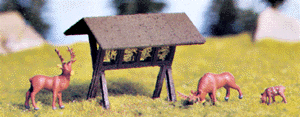 Animals -- Feed Crib w/Deer