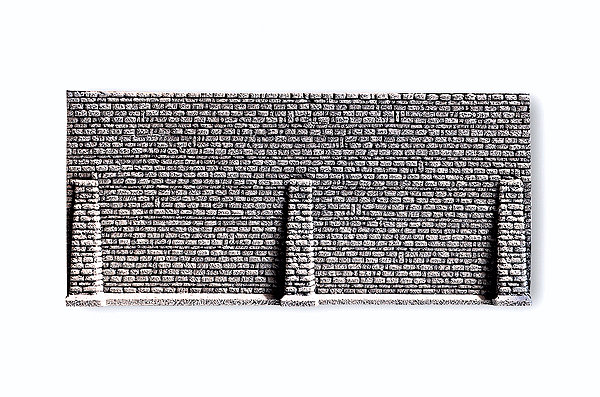Wall w/Pillars -- 10 x 4-3/4"