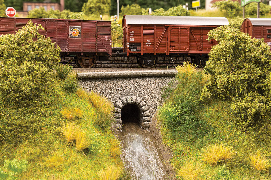 Concrete Foam Tunnel-Style Culvert -- Culvert: 3-1/8 x 1-11/16"  8 x 4.3cm-1