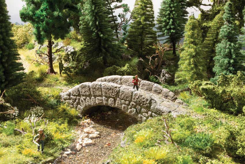 Waldtobel Bridge -- Hard-Foam Casting - 5-13/16 x 1-9/16 x 1-3/4" 14.7 x 4 x 4.5cm-1