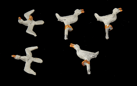 White Metal Figures (Painted) -- Seagulls pkg(6)