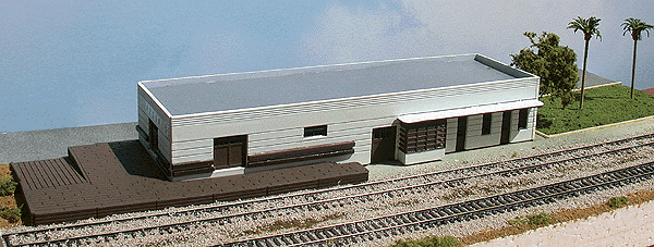 Asuza Train Station