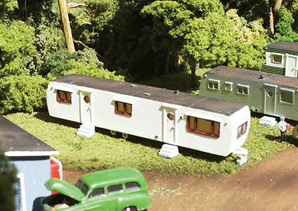 1950s Era House Trailer/Mobile Home (Unpainted Kit) -- Super 3-1/4 x 1/2"