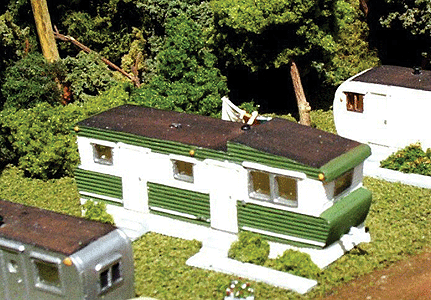 1950s Era House Trailer/Mobile Home (Unpainted Kit) -- Large 2-1/4 x 5/8"
