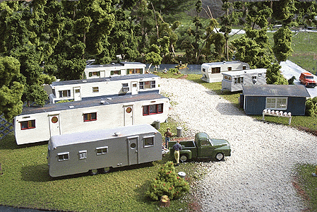 1950s Mobile Home Park (Unpainted Kit) -- 6 Trailers, Work Shed, Tool Shed, 2 Lawnmowers, 2 Pop Machines