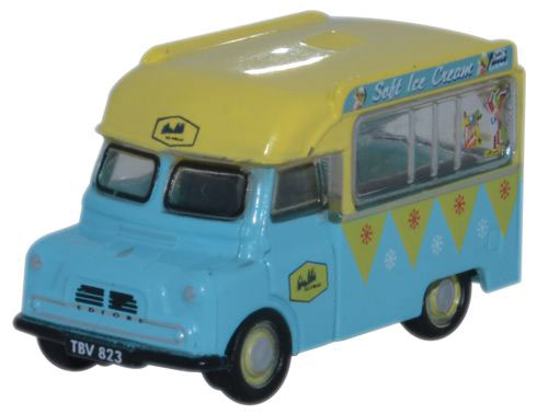 Bedford CA Van - Assembled -- Wall's Ice Cream
