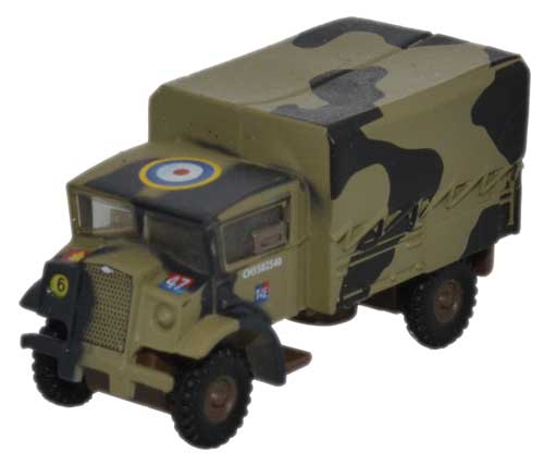 Bedford CMP Truck - Assembled -- Canadian Infantry WWII (camouflage)