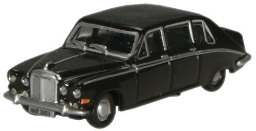 Daimler DS420 Sedan - Assembled -- Black