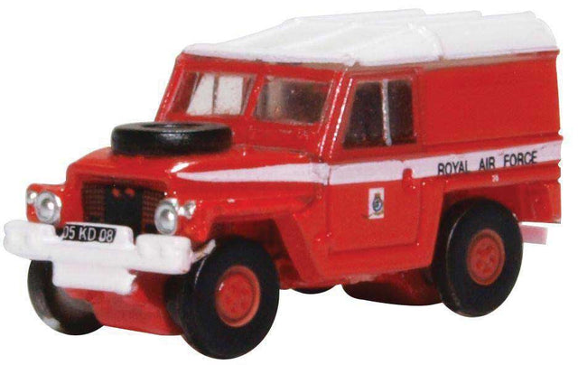Land Rover 1/2-Ton Lightweight - Assembled -- Royal Air Force "Red Arrows"
