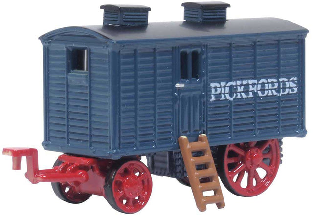 Living Wagon - Assembled -- Pickfords (blue, red)