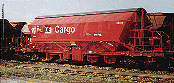 Covered Hopper -- DB "Cargo"