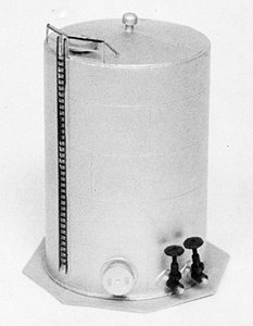 Single Vertical Oil Tank -- 2 x 3"  5.1 x 7.6cm