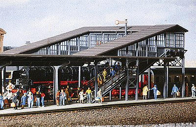 Footbridge w/Roof -- 5-13/16 x 5-21/64 x 3-3/64"  14.5 x 13.3 x 7.6cm