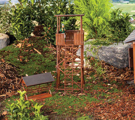 Hunting Stand -- Laser-Cut Kit - 4-5/16 x 2-1/2 x 3-9/16"  11 x 6.3 x 9cm