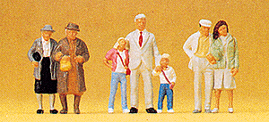 Pedestrians -- Shopping Promenade