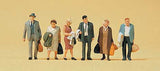 Passengers -- Standing Travelers w/Luggage Set #1 Era III-2