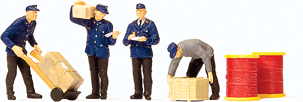 Railroad Personnel -- German (DB) Delivery Men w/Loads pkg(4) Early Era III