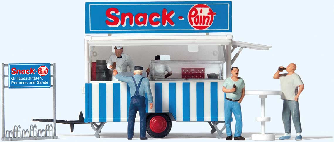 Snack Concession Trailer with Figures -- 5 Figures