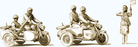 Soviet Union Motorcycle Crew w/Motorcycles Unpainted Figure Set - Kit -- 2 Zundapp KS 750 Motorcycles w/Sidecars & Crew - 4 Uniformed, 1 Woman