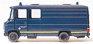 Vans Mercedes Benz -- 508 THW