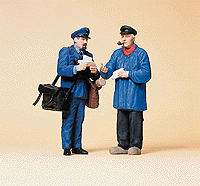 Pedestrians 1/24 Scale -- Letter Carrier & Letter Recipient