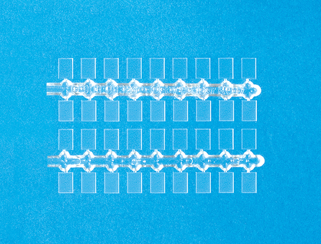 Clear Base Plates -- 1/4 x 3/16"  .7 x cm pkg(108)