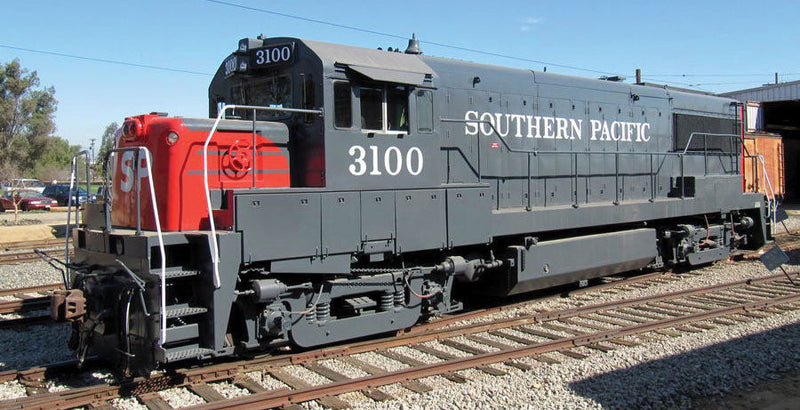 GE U25B - Standard DC - Executive Line -- Southern Pacific #3100 (gray, red, At Orange Empire Railroad Museum)