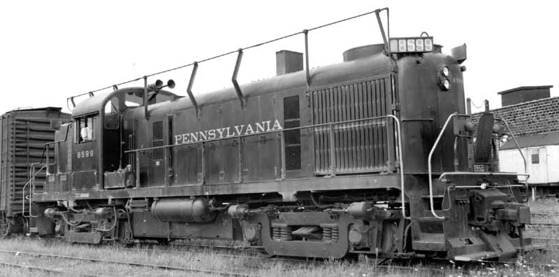 Alco RS3 w/LokSound & DCC -- Pennsylvania Railroad #8591 (Brunswick Green w/Trainphone Antenna)