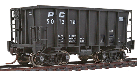 GE U25B Phase IV - Standard DC -- Penn Central 2568 (black, white, Large Logo)-1