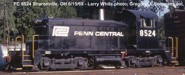 EMD SW1 Phase III - Standard DC -- Penn Central #8524 (black, white)