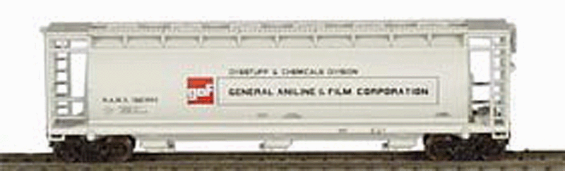3-Bay Cylindrical Covered Hopper -- General Aniline (GAF)
