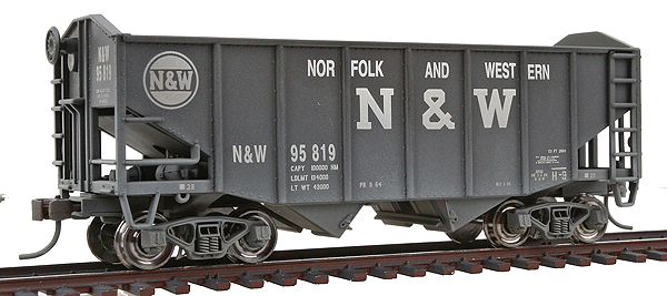 55-Ton Fishbelly Hopper, Peaked End, Assembled, Weathered -- Norfolk & Western #95819