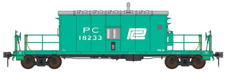 N9 Transfer Caboose - Ready to Run -- Penn Central #18208 (Early, Jade Green, white, silver roof)