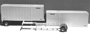 28' Container w/Chassis & Decals