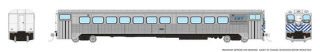 Hawker Siddeley Commuter Cab Coach - Ready to Run -- AMT Montreal #106 (stainless, blue, white)