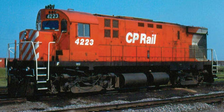 MLW C424 - Standard DC -- Canadian Pacific #4209 (DRS-24b, Action Red, white, black, 8" Stripes)