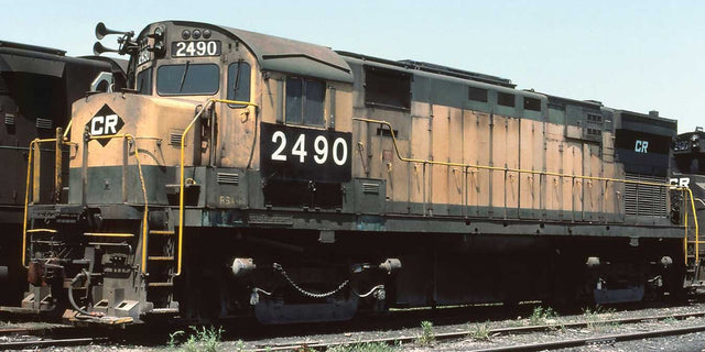 Alco C424 - ESU LokSound and DCC -- Conrail #2490 (Patched, RSA-14, yellow, green)