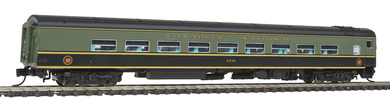 The Panorama Line(TM) Dayniter Leg-Rest Coach w/Interior Light - Ready to Run -- Canadian National #5719 (1954 Scheme, green, black)