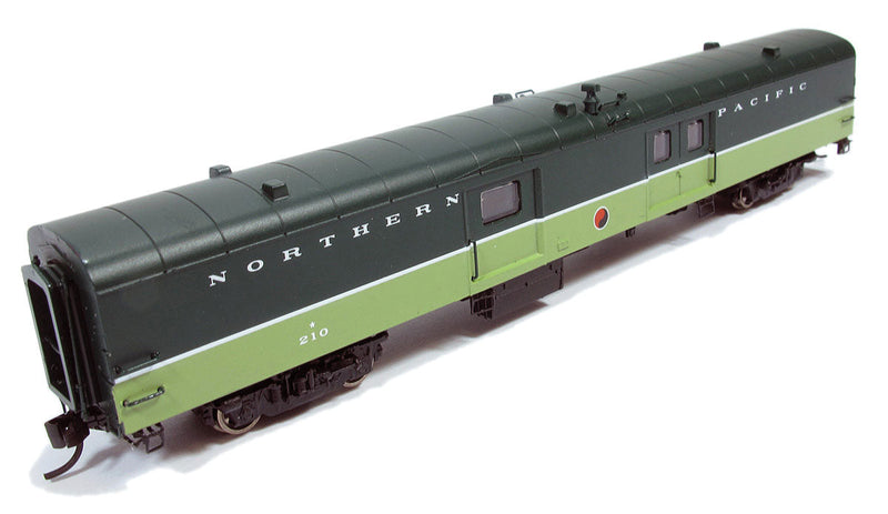 73' Smooth Side Baggage-Express w/41-BN0-11 - Ready to Run Panorama Line -- Northern Pacific #210 (Loewy 2-Tone Green, Standard Ends)