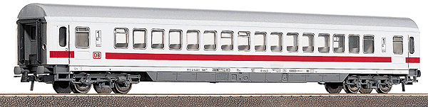1st Class IC Open Plan Coach 1:100 - German Rail AG -- DB-AG Era V (ICE Paint Scheme)