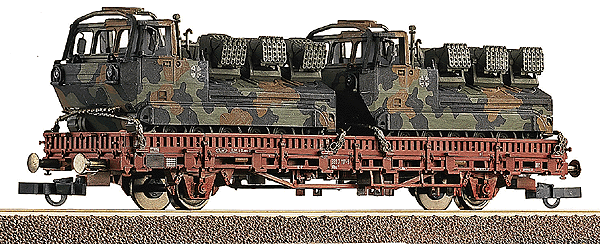Minitanks - Military - German Federal Army (BW) - Railroad Equipment -- Flatcar w/2 Scorpion AFVs (Camouflage) in Display Box - Limited-Run