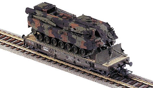 Mini-Tanks Military - Modern German Army (BW) - Railroad Equipment -- Rlmmp 650 Heavy Flatcar w/Buffel (Buffalo) Armored Recovery Vehicle